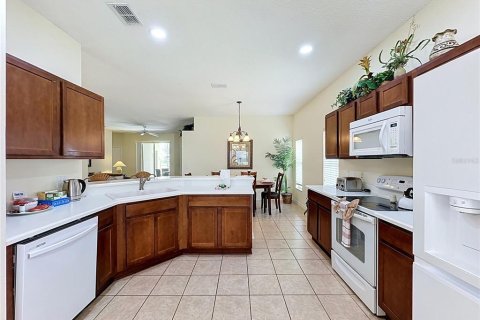 Casa en venta en Davenport, Florida, 4 dormitorios, 170.85 m2 № 2207114 - foto 7