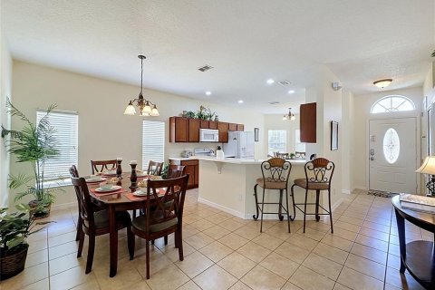 Casa en venta en Davenport, Florida, 4 dormitorios, 170.85 m2 № 2207114 - foto 9