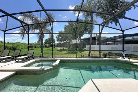 Casa en venta en Davenport, Florida, 4 dormitorios, 170.85 m2 № 2207114 - foto 2