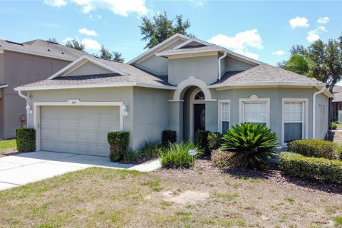 House in Davenport, Florida 4 bedrooms, 170.85 sq.m. № 2207114