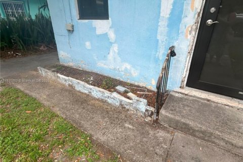 House in Miami Gardens, Florida 3 bedrooms, 83.24 sq.m. № 1841094 - photo 30