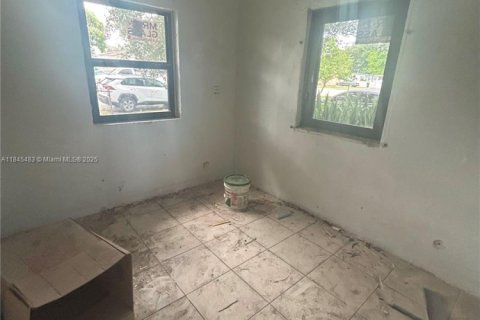 House in Miami Gardens, Florida 3 bedrooms, 83.24 sq.m. № 1841094 - photo 20