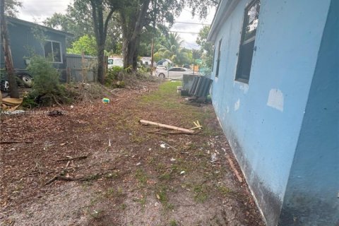 House in Miami Gardens, Florida 3 bedrooms, 83.24 sq.m. № 1841094 - photo 27