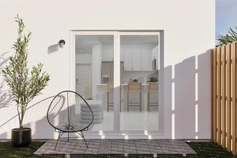 Adosado en venta en Miami, Florida, 3 dormitorios, 162.02 m2 № 2439440 - foto 17