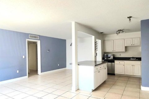 Apartamento en alquiler en Maitland, Florida, 2 dormitorios, 97.64 m2 № 1850059 - foto 5