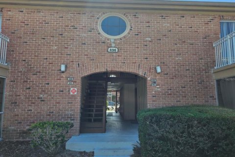 Apartamento en alquiler en Maitland, Florida, 2 dormitorios, 97.64 m2 № 1850059 - foto 1