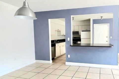 Apartamento en alquiler en Maitland, Florida, 2 dormitorios, 97.64 m2 № 1850059 - foto 6