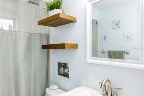 Casa en venta en Oviedo, Florida, 4 dormitorios, 139.35 m2 № 2384122 - foto 16