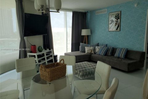 Copropriété à vendre à Sunny Isles Beach, Floride: 3 chambres, 138.33 m2 № 1698520 - photo 9