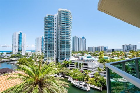 Copropriété à vendre à Sunny Isles Beach, Floride: 3 chambres, 138.33 m2 № 1698520 - photo 17