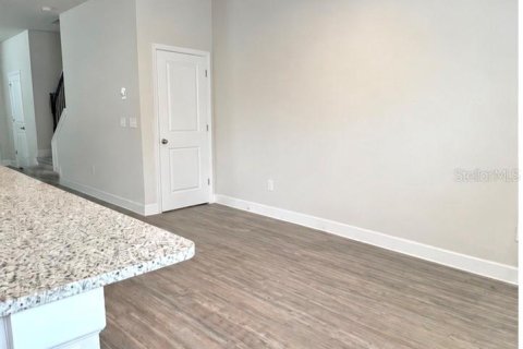 Adosado en venta en Odessa, Florida, 3 dormitorios, 149.76 m2 № 2223326 - foto 13