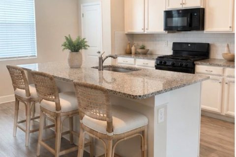 Touwnhouse à Odessa, Floride 3 chambres, 149.76 m2 № 2223326