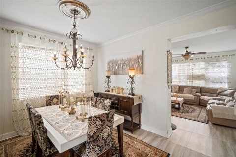 Casa en venta en Riverview, Florida, 4 dormitorios, 270.44 m2 № 1822998 - foto 8