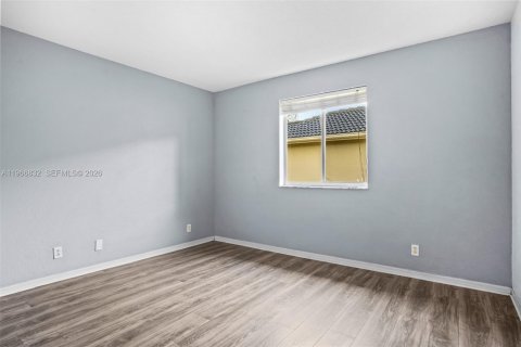 Купить таунхаус в Уэстон, Флорида 4 спальни, 171.96м2, № 2028707 - фото 17