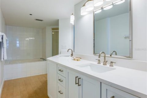 Condo in Port Orange, Florida, 3 bedrooms  № 1575071 - photo 20