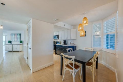 Condo in Port Orange, Florida, 3 bedrooms  № 1575071 - photo 4