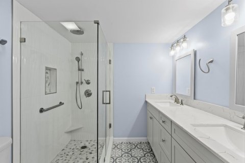 Townhouse in Palm City, Florida 2 bedrooms, 114.83 sq.m. № 2153748 - photo 27