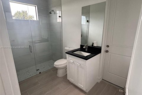 Casa en alquiler en Naples, Florida, 3 dormitorios, 167.22 m2 № 1891549 - foto 5