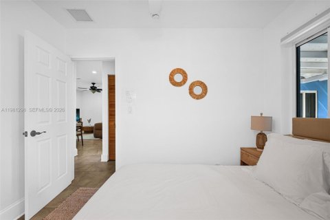Villa ou maison à louer à Fort Lauderdale, Floride: 3 chambres, 134.71 m2 № 2044370 - photo 18