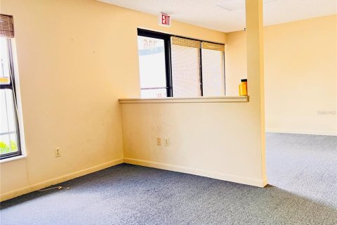 Commercial property in Ocala, Florida 111.48 sq.m. № 1841641 - photo 7