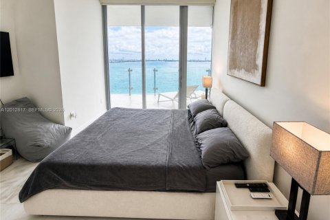 Copropriété à vendre à Miami, Floride: 2 chambres, 198.9 m2 № 2390197 - photo 21
