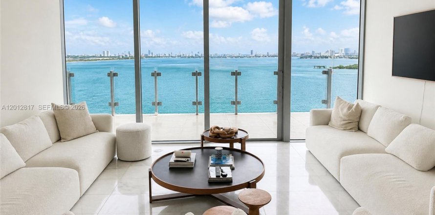 Condo à Miami, Floride, 2 chambres  № 2390197