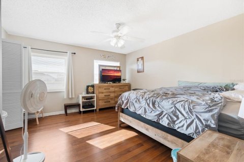 Propiedad comercial en venta en Palm Coast, Florida, 7 dormitorios, 354.05 m2 № 1908710 - foto 16