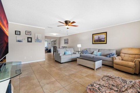 Propiedad comercial en venta en Palm Coast, Florida, 7 dormitorios, 354.05 m2 № 1908710 - foto 3