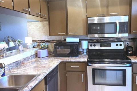 Copropriété à vendre à Punta Gorda, Floride: 2 chambres, 95.88 m2 № 2145522 - photo 4