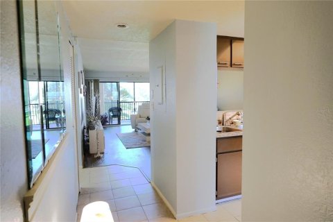 Copropriété à vendre à Punta Gorda, Floride: 2 chambres, 95.88 m2 № 2145522 - photo 3