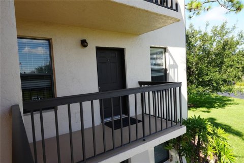 Copropriété à vendre à Punta Gorda, Floride: 2 chambres, 95.88 m2 № 2145522 - photo 2