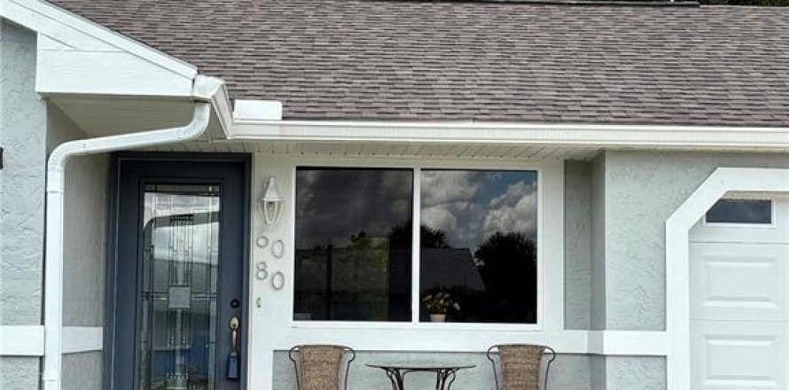 Villa ou maison à North Port, Floride 2 chambres, 105.26 m2 № 1919765