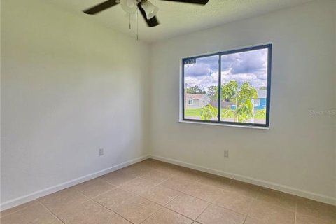 Villa ou maison à vendre à North Port, Floride: 2 chambres, 105.26 m2 № 1919765 - photo 27