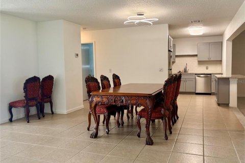 Villa ou maison à vendre à North Port, Floride: 2 chambres, 105.26 m2 № 1919765 - photo 18