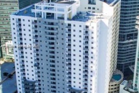 Снять в аренду кондоминиум в Майами, Флорида 2 спальни, 88.26м2, № 1997069 - фото 3