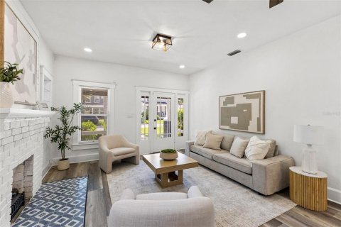 Casa en venta en Tampa, Florida, 2 dormitorios, 104.79 m2 № 2386237 - foto 5