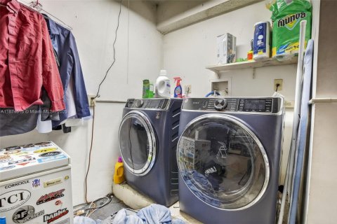 Condominio en venta en Plantation, Florida, 2 dormitorios, 108.05 m2 № 1922924 - foto 29