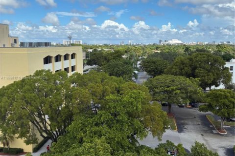 Condominio en venta en Miami, Florida, 2 dormitorios, 95.69 m2 № 1951934 - foto 2