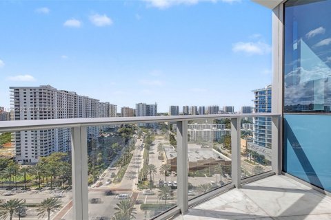 Condominio en alquiler en Miami Beach, Florida, 2 dormitorios, 136.1 m2 № 2010202 - foto 26