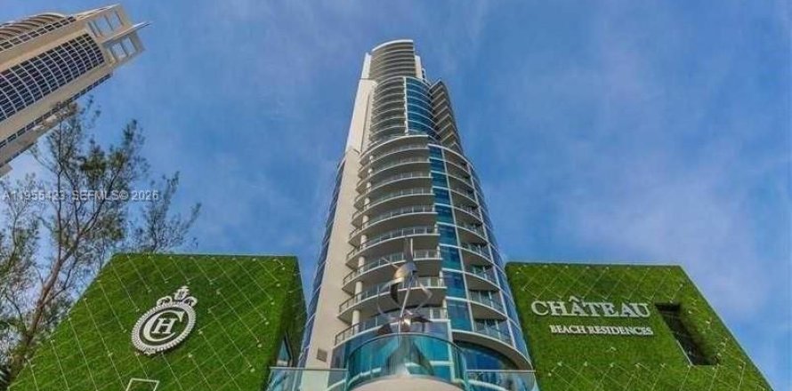 Condominio en Miami Beach, Florida, 2 dormitorios  № 2010202