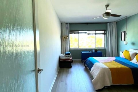 Condo in Fort Lauderdale, Florida, 2 bedrooms № 2030835 - photo 27