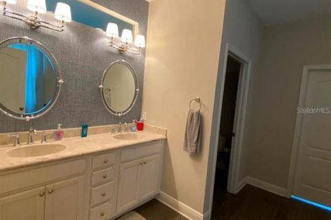 Casa en venta en Tampa, Florida, 3 dormitorios, 175.59 m2 № 2385651 - foto 8