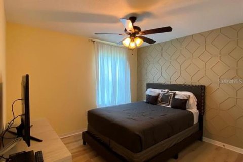 Casa en venta en Tampa, Florida, 3 dormitorios, 175.59 m2 № 2385651 - foto 10