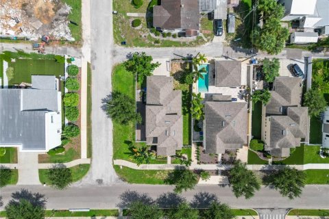 Casa en venta en Tampa, Florida, 3 dormitorios, 175.59 m2 № 2385651 - foto 28