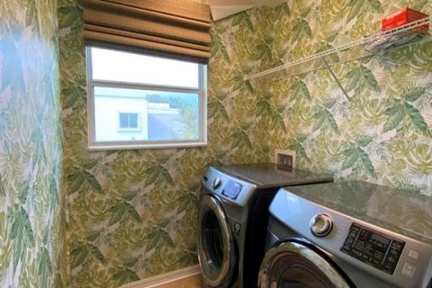 Casa en venta en Tampa, Florida, 3 dormitorios, 175.59 m2 № 2385651 - foto 13