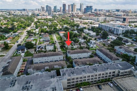Casa en venta en Tampa, Florida, 3 dormitorios, 175.59 m2 № 2385651 - foto 22