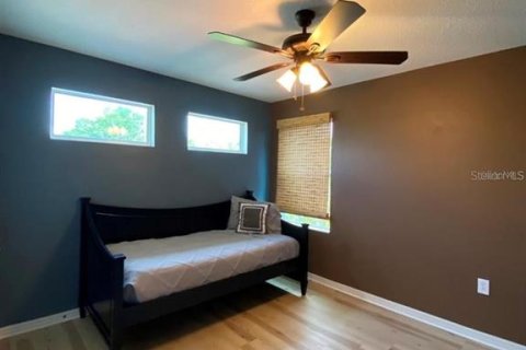 Casa en venta en Tampa, Florida, 3 dormitorios, 175.59 m2 № 2385651 - foto 9