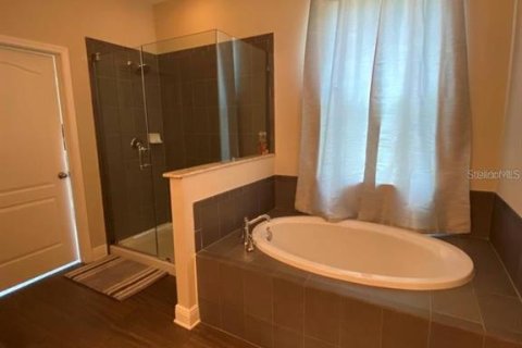 Casa en venta en Tampa, Florida, 3 dormitorios, 175.59 m2 № 2385651 - foto 7
