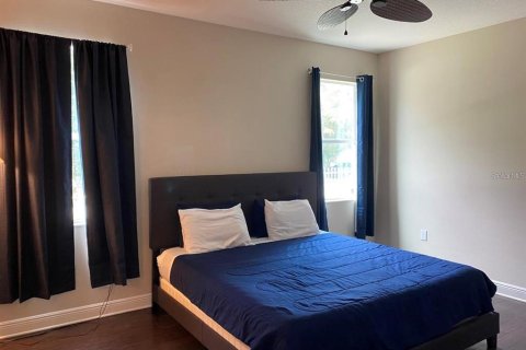 Casa en venta en Tampa, Florida, 3 dormitorios, 175.59 m2 № 2385651 - foto 6
