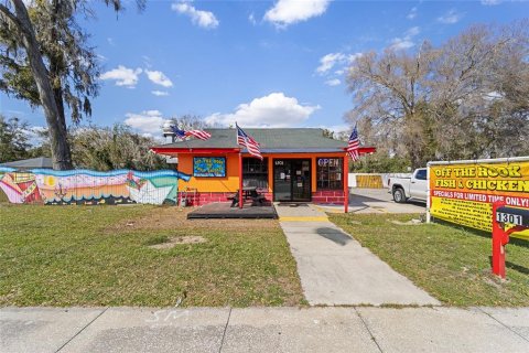 Commercial property in Ocala, Florida 55.18 sq.m. № 1559966 - photo 1
